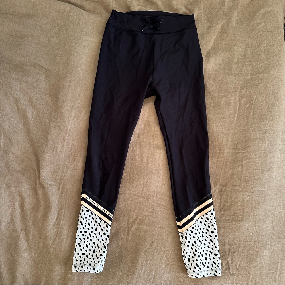 Sarah’s Day x White Fox Active Leggings // Large